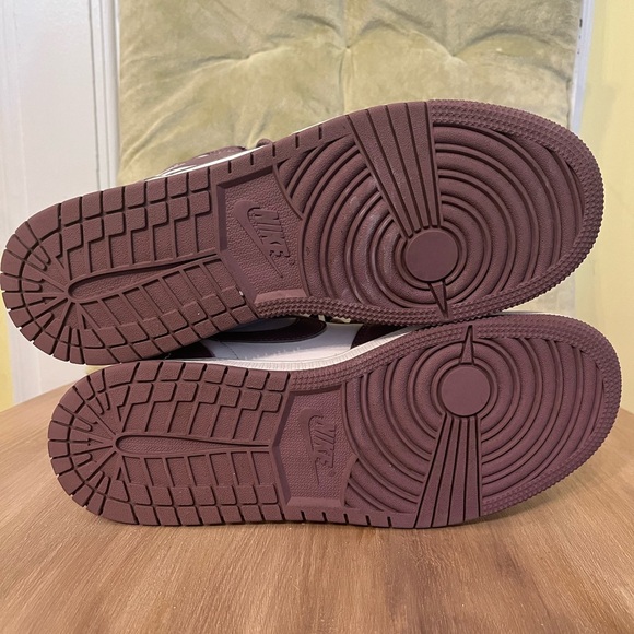 Air Jordan Retro Hugh 1 OG Casual Mauve - Picture 6 of 8